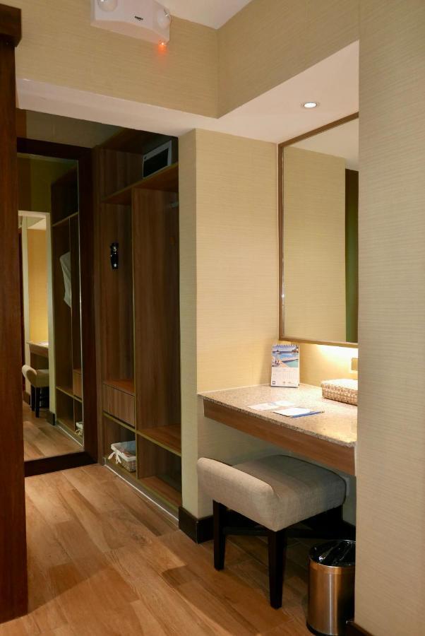 Acuatico Beach Resort & Hotel Inc. San Juan  Ngoại thất bức ảnh