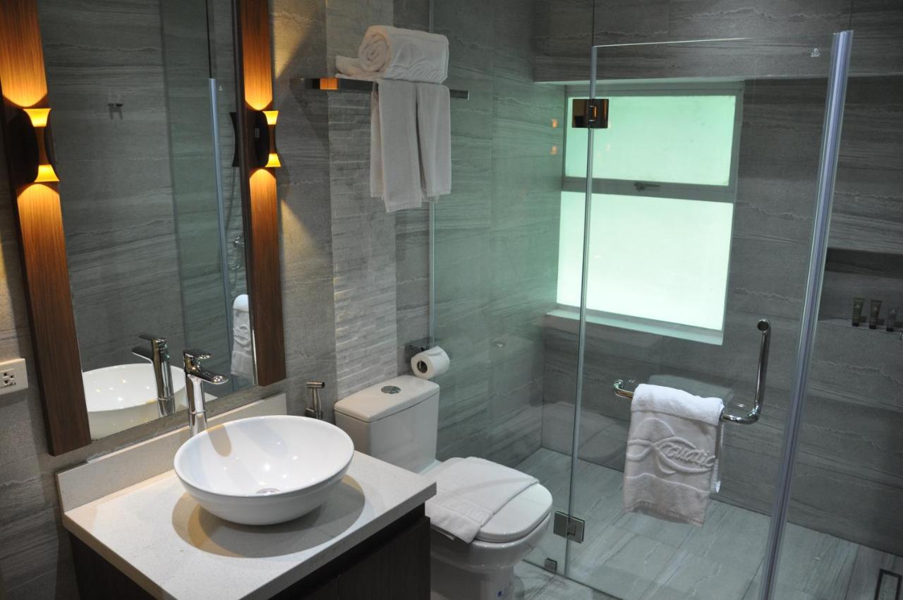 Acuatico Beach Resort & Hotel Inc. San Juan  Ngoại thất bức ảnh